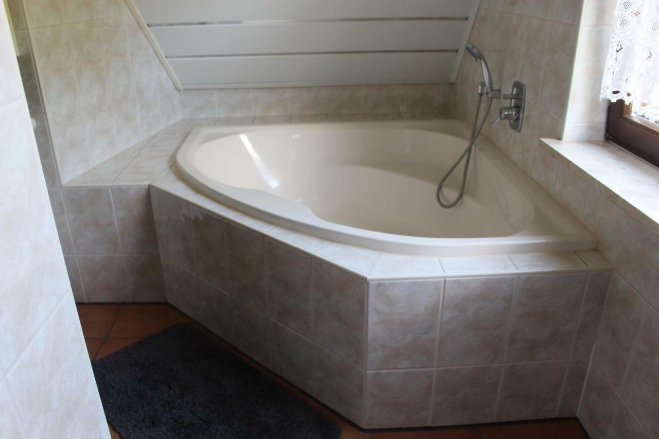 Crostwitz Ferienwohnung "An Der St. Ludmila" מראה חיצוני תמונה